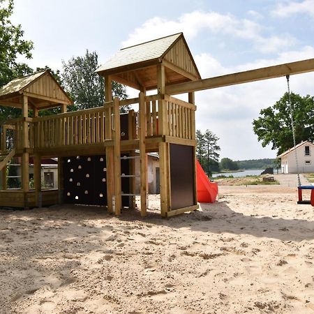 5 Sterne Ferienhaus Direkt Am See Mit Sauna-Kamin-Garten คราโคอัมเซ ภายนอก รูปภาพ