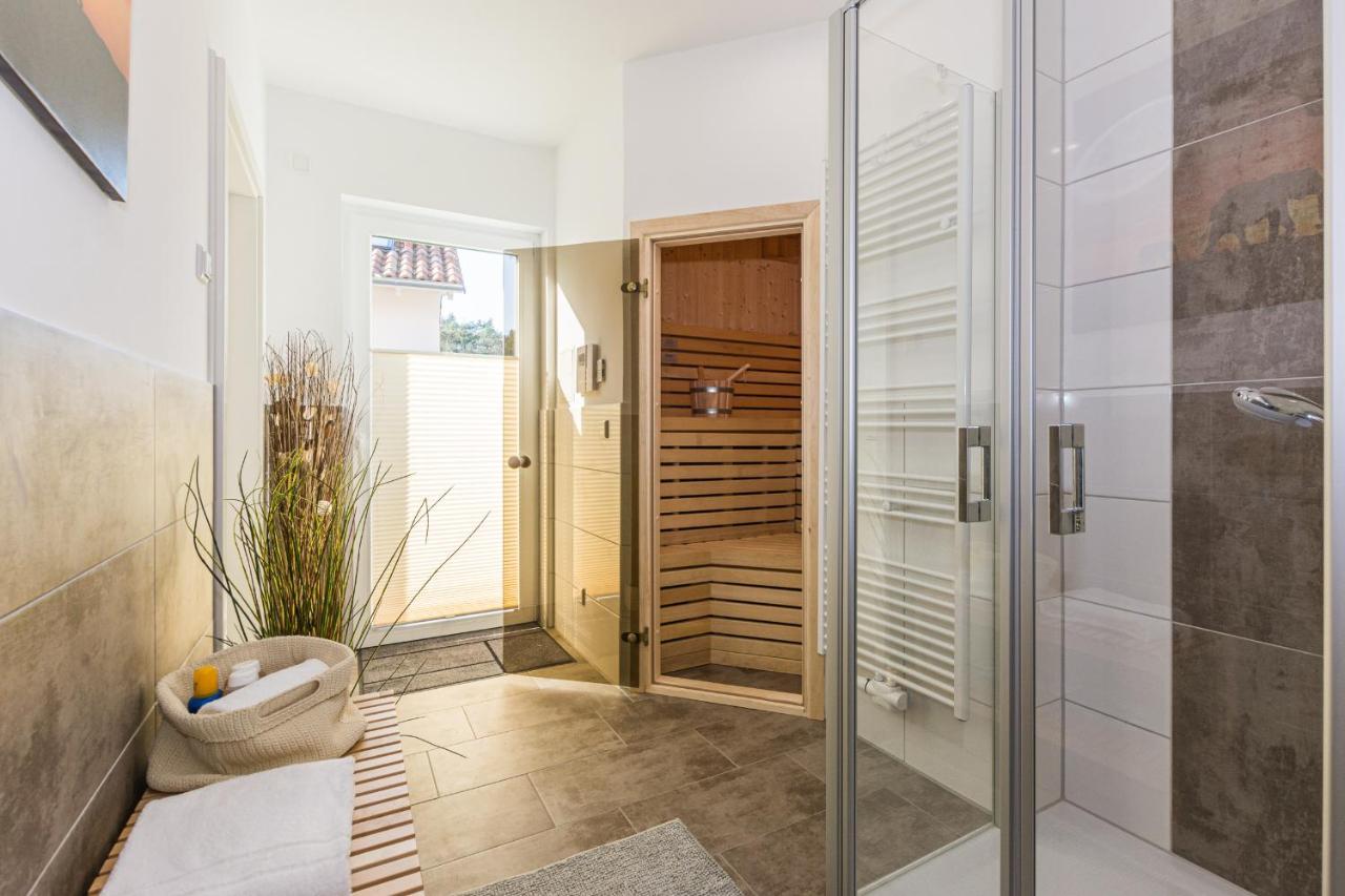 5 Sterne Ferienhaus Direkt Am See Mit Sauna-Kamin-Garten คราโคอัมเซ ภายนอก รูปภาพ